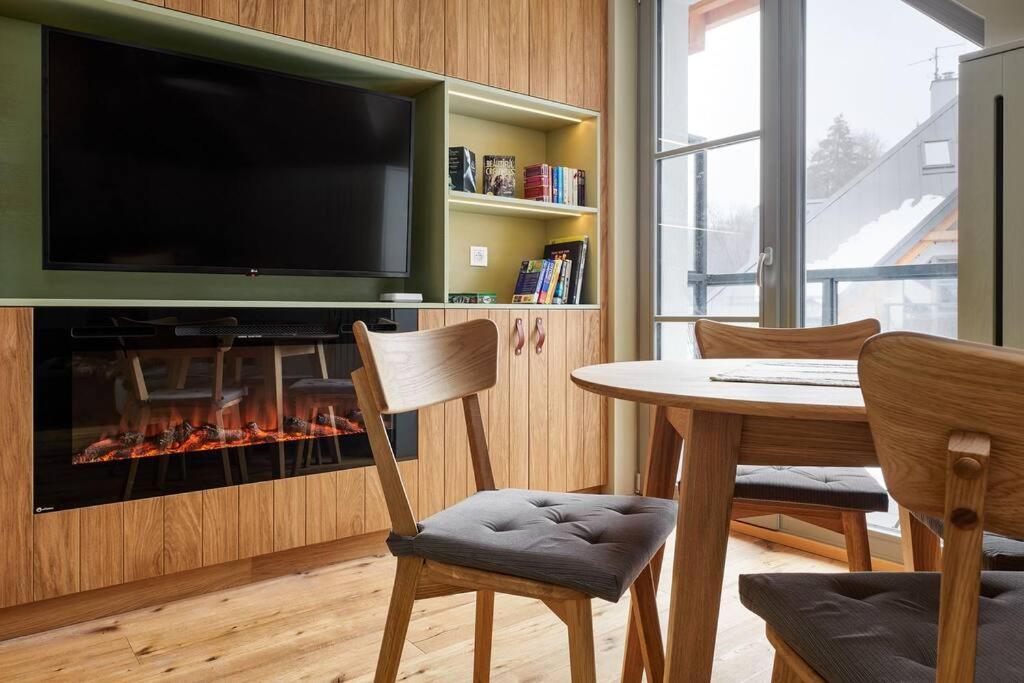 Brand New Mountain Studio & Balcony ฮาร์ราคอฟ ภายนอก รูปภาพ