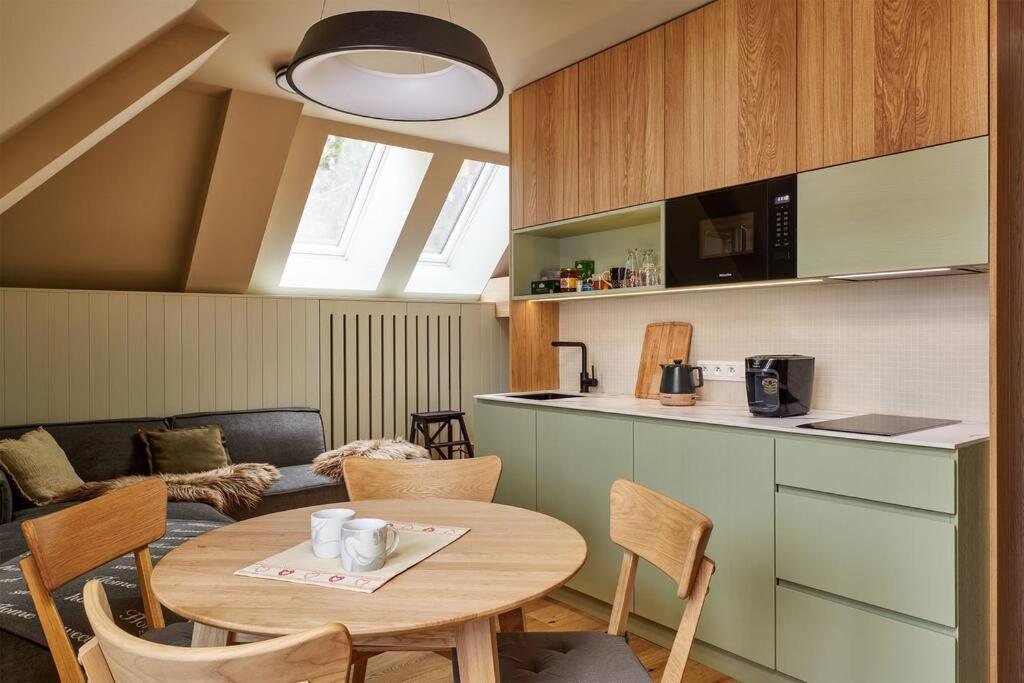 Brand New Mountain Studio & Balcony ฮาร์ราคอฟ ภายนอก รูปภาพ